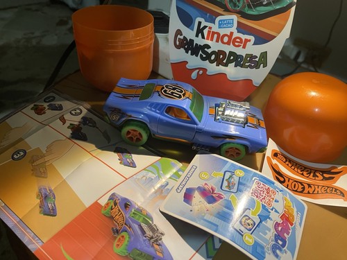 Sorprese uovo kinder hot - sorprese,