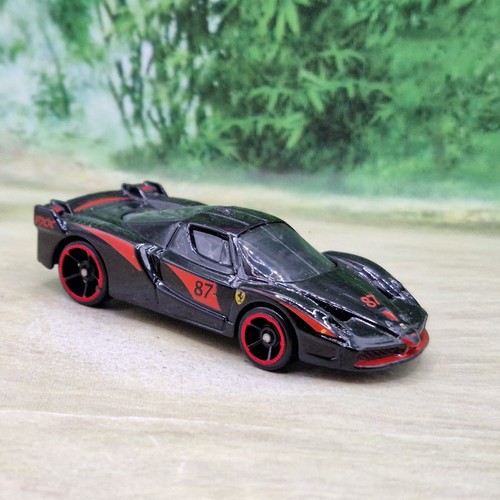 Hot wheels ferrari fxx - hot, speed