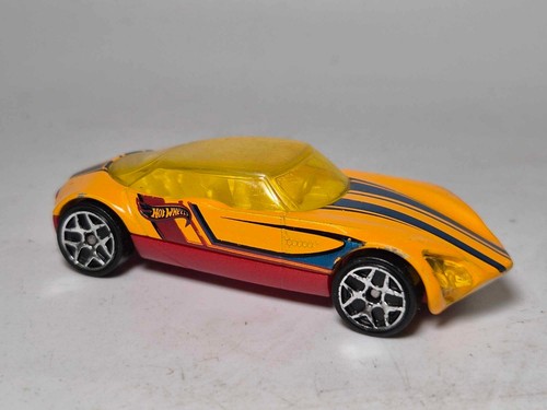 Piccola macchina mattel - piccola,